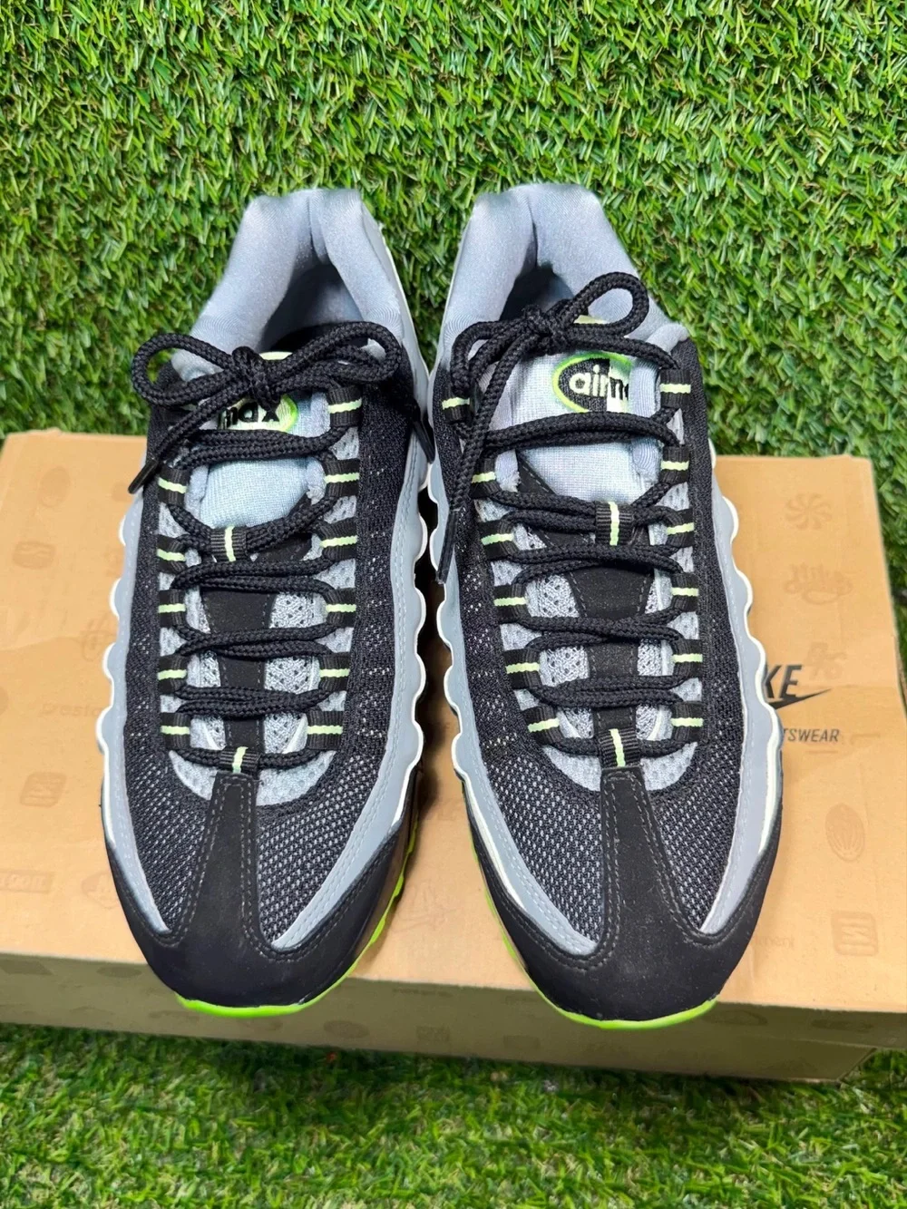 Nike Air Max 95 GS Electric Green Liquid Lime 307565-019 Size 5Y VTG 2010 Box